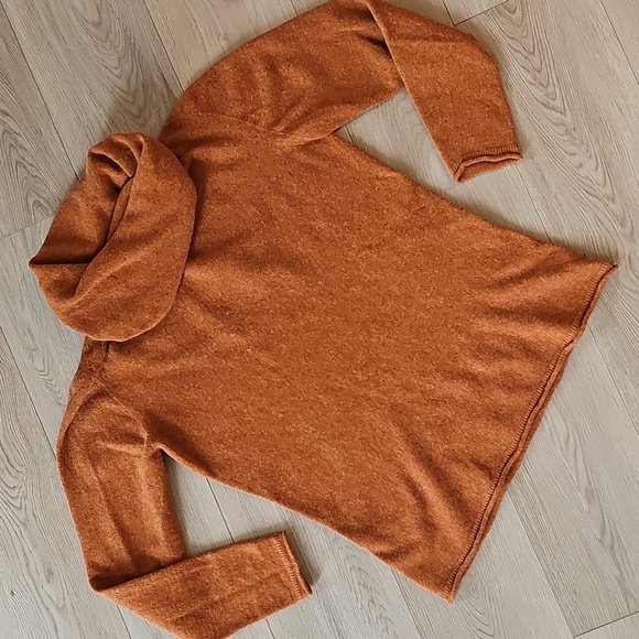 Brunella Gori Italian Lambswool Cowl Neck Knit Sweater, Medium - Picture 10 of 12